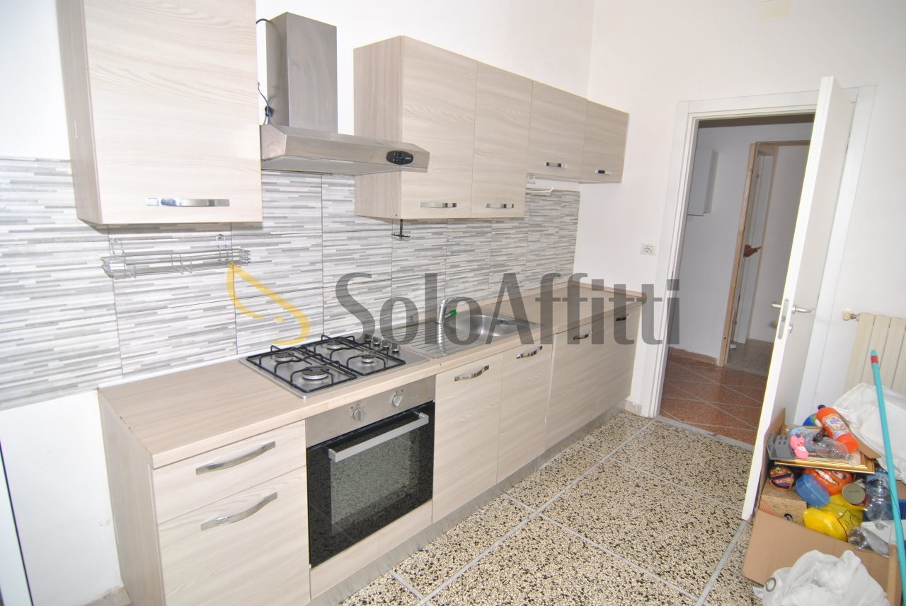 CUCINA ABITABILE - Appartamento Via Grande 249, Livorno - foto 1