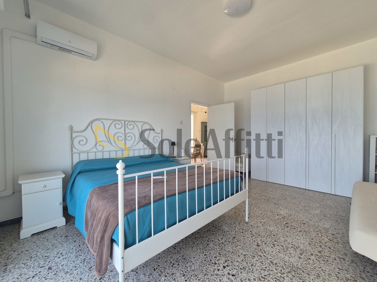 20250623_162949.jpg - Two-room apartment Catanzaro - photo 1