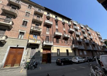 ESTERNO - Quadrilocale Via Antonio Pigafetta 36, Torino (zona Crocetta) - foto 1
