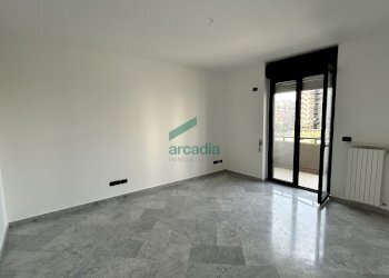 dettagli - Ufficio Viale San Josemaría Escrivá 28, Bari (zona Poggiofranco) - foto 3