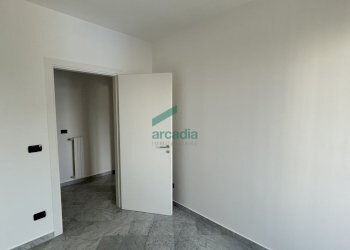dettagli - Ufficio Viale San Josemaría Escrivá 28, Bari (zona Poggiofranco) - foto 10