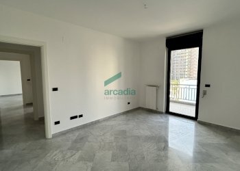 dettagli - Ufficio Viale San Josemaría Escrivá 28, Bari (zona Poggiofranco) - foto 16