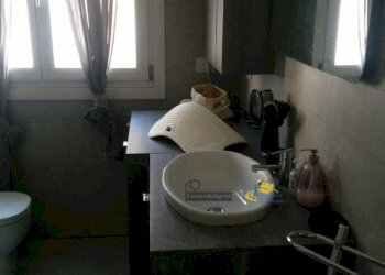 LAVABO - Appartamento Strada Casa Bianca 42, Parma (zona San Lazzaro) - foto 9