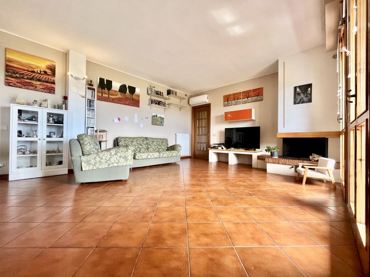 Zona living - Attic Via Giovanni da Verrazzano 64, Pontedera - photo 1