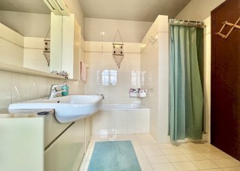 Bagno 1 - Attico Via Giovanni da Verrazzano 64, Pontedera - foto 19