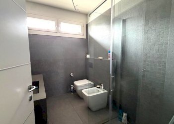 WhatsApp Image 2026-05-23 at 10.35.00 (2) - Porzione di casa Rovigo - foto 14
