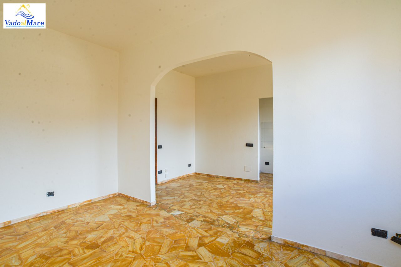Via Mignone-18 - Three-room apartment Via Mignone 31, Savona - photo 2