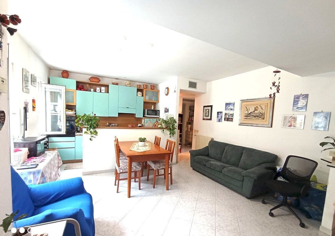 soggiorno - Appartamento Vado Ligure - foto 1