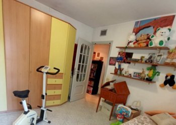camera2 - Three-room apartment Vado Ligure - photo 5