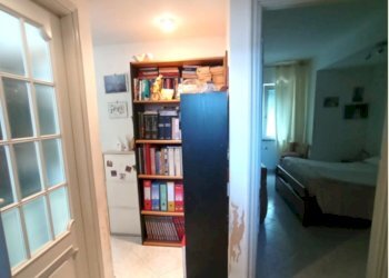disimpegno - Three-room apartment Vado Ligure - photo 10