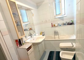 bagno - Three-room apartment Vado Ligure - photo 15