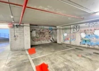 EAF6FFD5-A463-40C9-8004-948418DEC7C5.jpg - Box Piazza Alberti, Firenze - photo 9