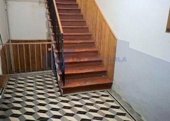 ingresso stabile - Trilocale Via Livio Zambeccari, Bologna (zona Saragozza) - foto 2