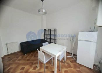 soggiorno6 - Trilocale Via Livio Zambeccari, Bologna (zona Saragozza) - foto 11