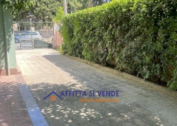 este - Villa a Schiera Via Ungheria 25, Siracusa - foto 1