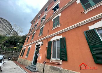7.0 EDIFICIO.jpg.jpg - Appartamento via borzoli  33, Genova (zona Sestri Ponente) - foto 1