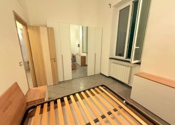4.3 CAMERA.jpeg - Appartamento via borzoli  33, Genova (zona Sestri Ponente) - foto 12