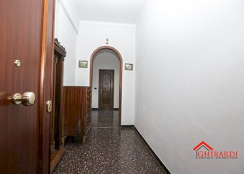 1.0 ingresso.jpg - Apartment VIA BORZOLI 12A, Genova (neighborhood Sestri Ponente) - photo 2