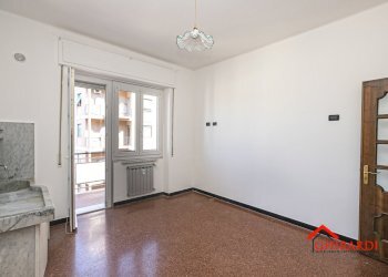 3.1 cucina.jpg - Apartment VIA BORZOLI 12A, Genova (neighborhood Sestri Ponente) - photo 10