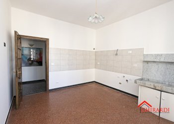 3.2 cucina.jpg - Apartment VIA BORZOLI 12A, Genova (neighborhood Sestri Ponente) - photo 11