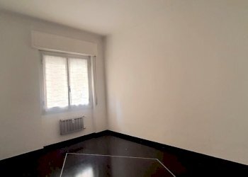 5.0 CAMERA 2 - Apartment VIA BORZOLI 12A, Genova (neighborhood Sestri Ponente) - photo 12