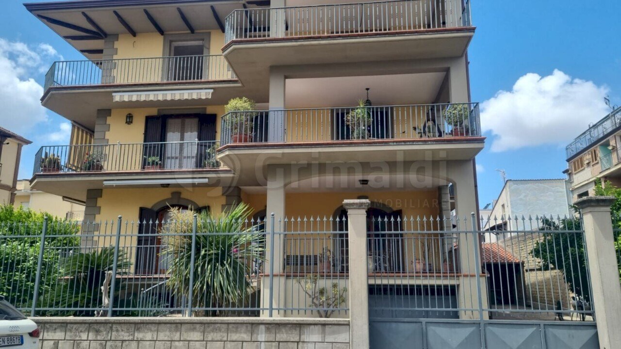 1 - Trilocale Gricignano di Aversa - foto 1