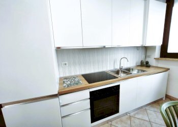 Cucina a vista - Monolocale Via Roberto Bellarmino 13/1, Milano (zona Città Studi) - foto 4