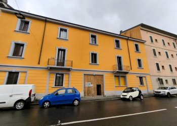 Stabile - Appartamento Via Quinto Romano 52, Milano (zona Baggio) - foto 13