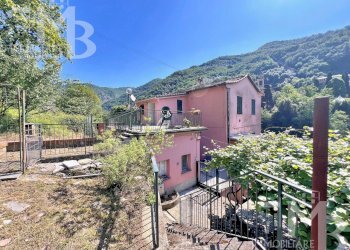 CASA E TERRENO - Copia - Independent house Via del Piano 30, Avegno - photo 4
