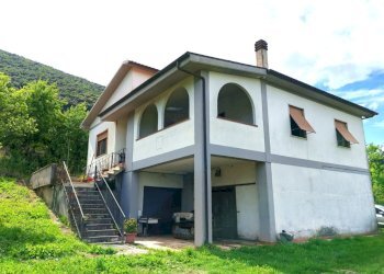 WhatsApp Image 2026-05-18 at 16.10.59 - Villa Via Carpinetana Ovest, Segni - foto 1