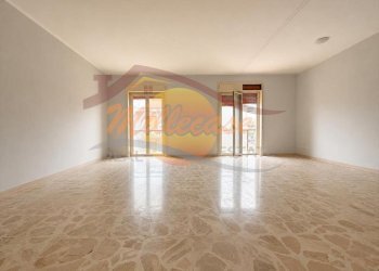 4ac87617-f858-4a56-918a-33b8472d0fa0 - Appartamento Via Monte Bianco, Siracusa - foto 4