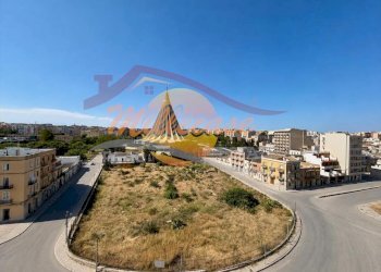 68db4676-9af8-450c-b872-17a7ab9c41a5 - Appartamento Piazza della Vittoria, Siracusa - foto 2