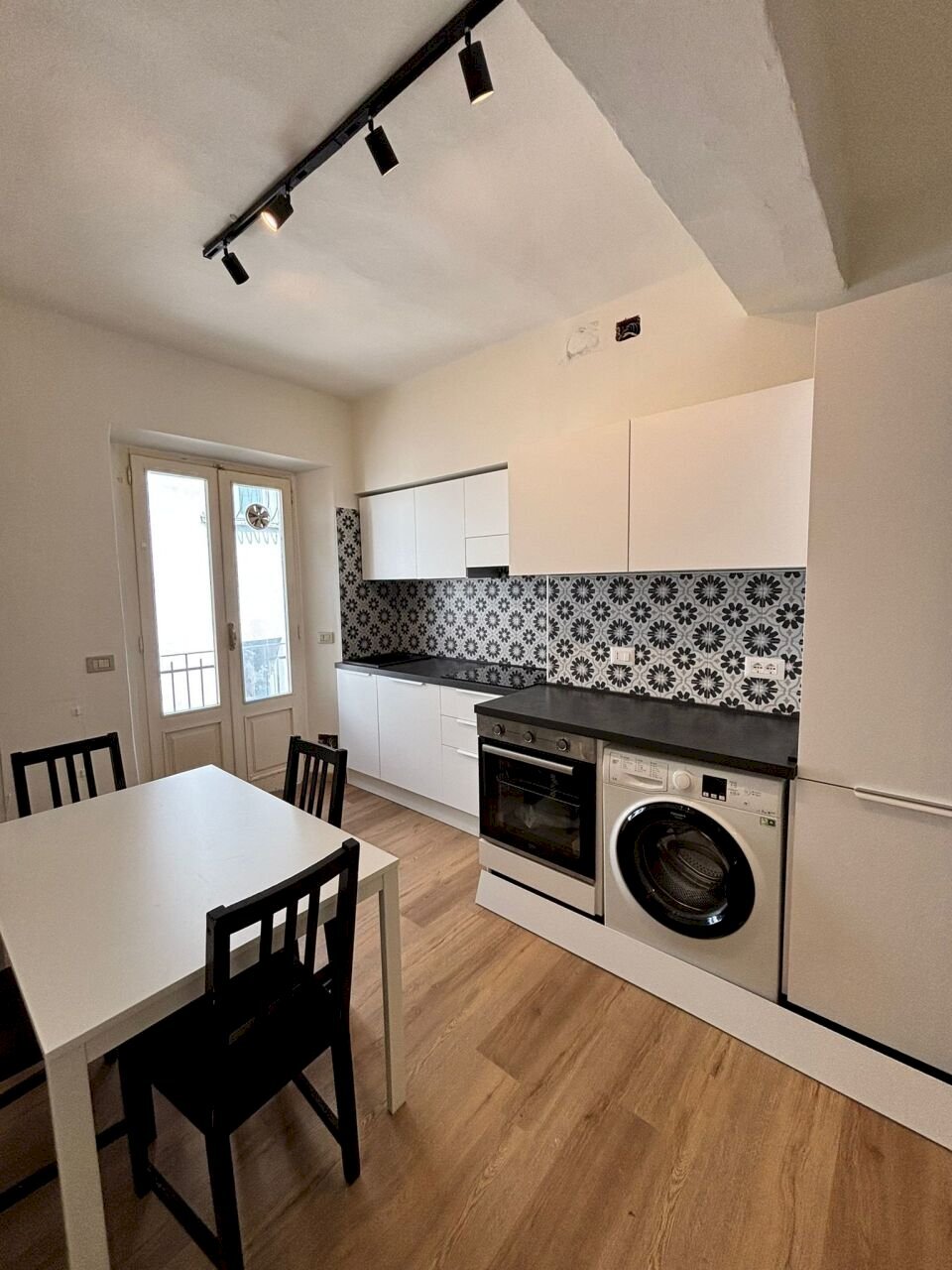 IMG-20250710-WA0014.jpg - Four-room apartment VIA BELLEZIA, Torino (neighborhood Quadrilatero Romano) - photo 1