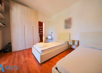 Camera da letto - Villa Viale Jonio 427, Taranto - foto 22