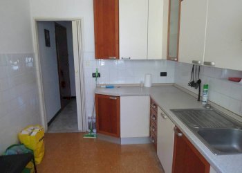 Three-room apartment Via Taranto, 16, Genova (neighborhood Lagaccio) - photo 9