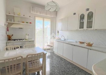 Three-room apartment Via Pecorara, Arenzano - photo 5