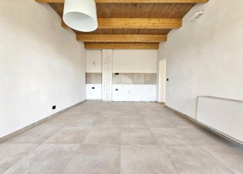 Casa indipendente Via Guglielmo Marconi, Rondissone - foto 3