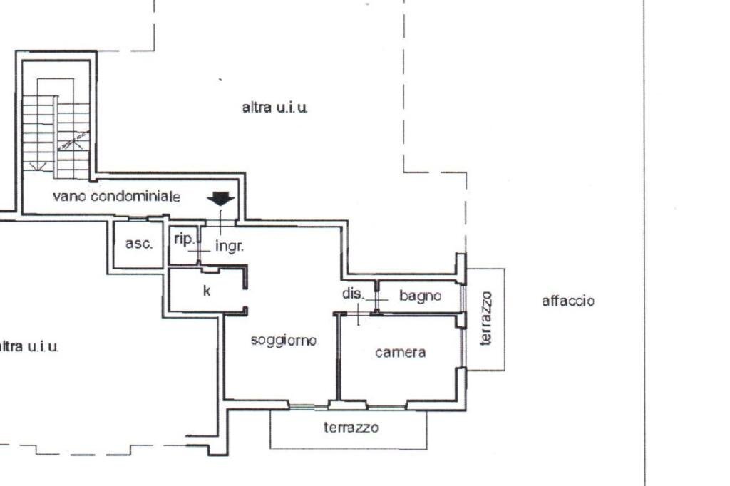 Bilocale Via allende, Cipressa - planimetria 1