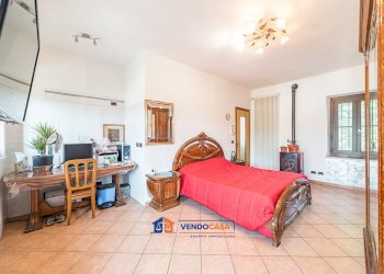 Independent house Casalgrasso - photo 20