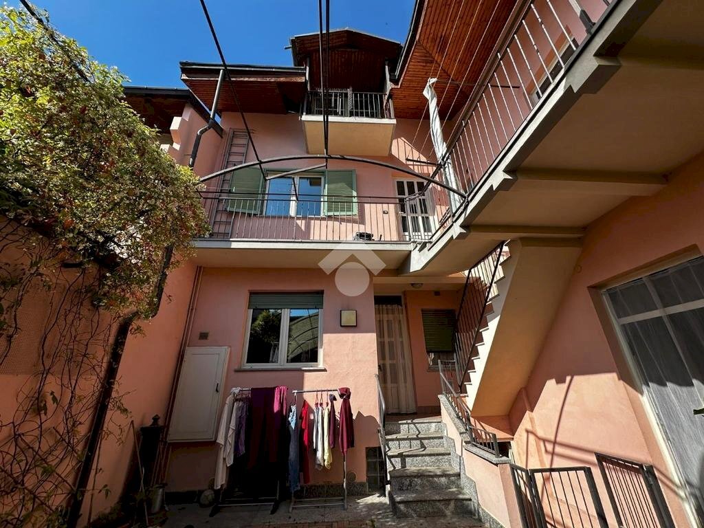 Two-room apartment Via Carlo Alberto, San Maurizio Canavese - photo 1