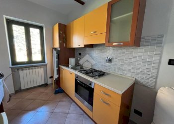 Two-room apartment Via Indritti Fisca, San Francesco al Campo - photo 3