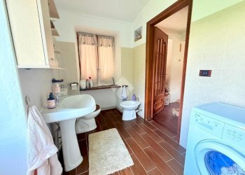 Independent house Frazione frazione grangia, Traves - photo 12