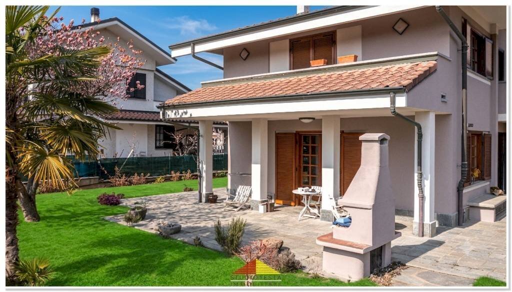 Giardino - Villa corso 25 Aprile, Busca - foto 3