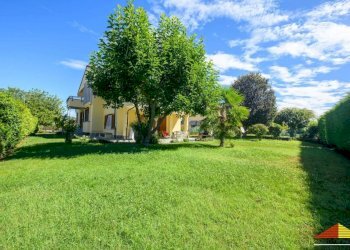Giardino - Villa corso 25 Aprile, Busca - foto 8