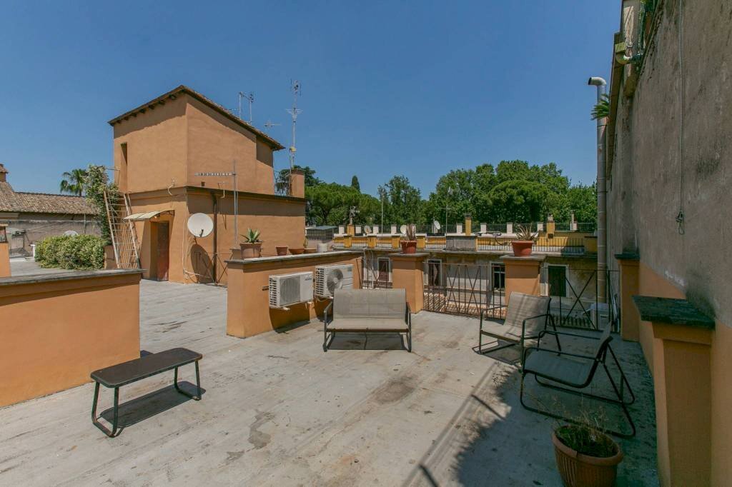 Terrazzo - Trilocale via della Lungara, Roma (zona Trastevere) - foto 3