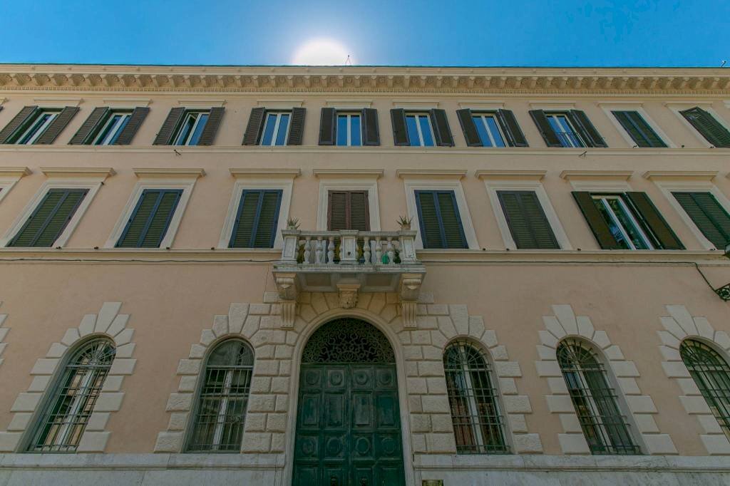 Facciata - Trilocale via della Lungara, 18, Roma (zona Trastevere) - foto 2