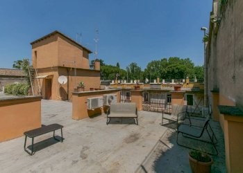 Terrazzo - Three-room apartment via della Lungara, 18, Roma (neighborhood Trastevere) - photo 5