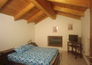 Camera da letto - Villa via Asti, Calliano - photo 16