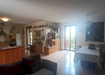 Salone - Villa via Asti, Calliano - photo 37