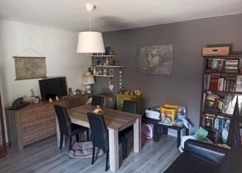 Salone - Appartamento via Alessandro Manzoni, 50, Galliate - foto 7